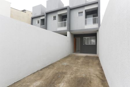 Casa à venda com 89m², 2 quartos e 2 vagas Casa à venda com 89m², 2 quartos e 2 vagasGaragem