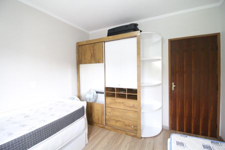 Apartamento à venda com 76m², 2 quartos e 1 vaga Apartamento à venda com 76m², 2 quartos e 1 vagaQuarto