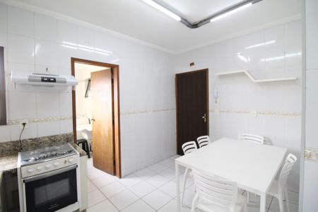Apartamento à venda com 76m², 2 quartos e 1 vaga Apartamento à venda com 76m², 2 quartos e 1 vagaCozinha