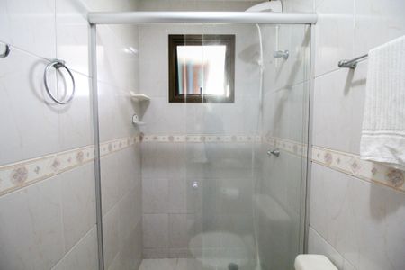Apartamento à venda com 76m², 2 quartos e 1 vaga Apartamento à venda com 76m², 2 quartos e 1 vagaBanheiro