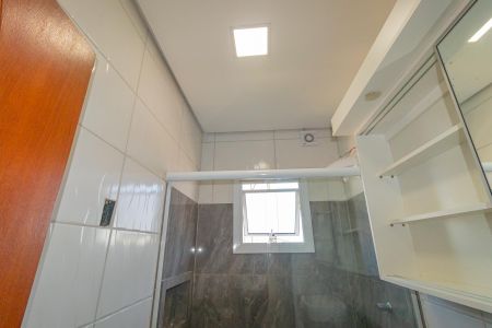 Casa para alugar com 100m², 2 quartos e 2 vagasBanheiro da Suíte