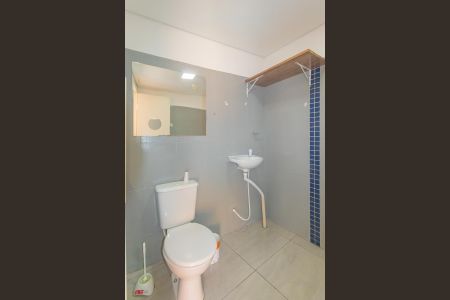 Casa para alugar com 100m², 2 quartos e 2 vagasBanheiro de serviço