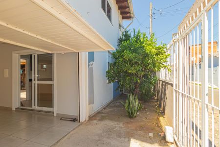 Casa para alugar com 100m², 2 quartos e 2 vagasVaranda/Garagem/Entrada