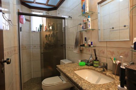 Apartamento à venda com 115m², 3 quartos e 1 vaga Apartamento à venda com 115m², 3 quartos e 1 vagaBanheiro