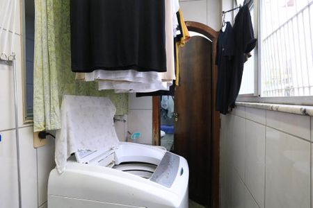 Apartamento à venda com 115m², 3 quartos e 1 vaga Apartamento à venda com 115m², 3 quartos e 1 vagaÁrea de Serviço