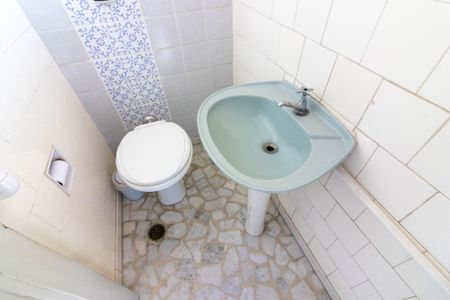 Casa à venda com 160m², 3 quartos e 1 vaga Casa à venda com 160m², 3 quartos e 1 vagaLavabo - Pìso Inferior