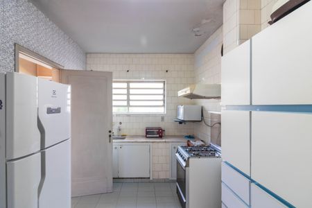 Casa à venda com 160m², 3 quartos e 1 vaga Casa à venda com 160m², 3 quartos e 1 vagaCozinha