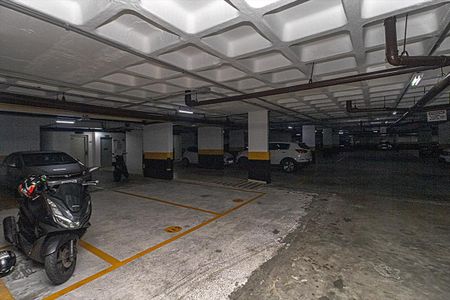 Apartamento à venda com 74m², 3 quartos e 1 vaga Apartamento à venda com 74m², 3 quartos e 1 vagagaragem_4