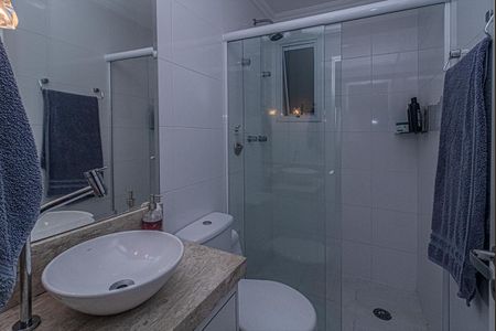 Apartamento à venda com 74m², 3 quartos e 1 vaga Apartamento à venda com 74m², 3 quartos e 1 vagabanheiro social_1