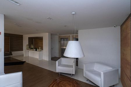 Apartamento à venda com 74m², 3 quartos e 1 vaga Apartamento à venda com 74m², 3 quartos e 1 vagahall de entrada_2