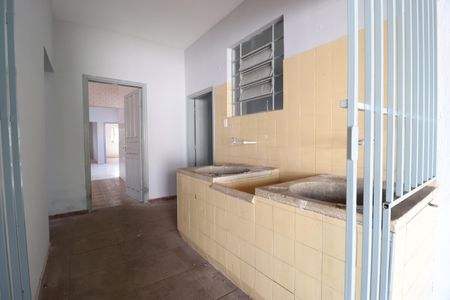 Casa para alugar com 165m², 6 quartos e 2 vagasÁrea de Serviço