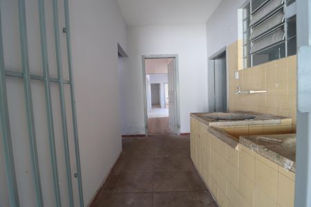 Casa para alugar com 165m², 6 quartos e 2 vagasÁrea de Serviço