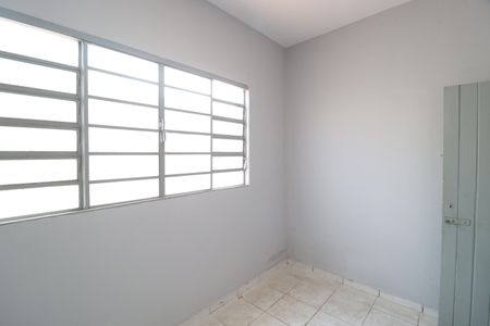 Casa para alugar com 165m², 6 quartos e 2 vagasQuarto 4
