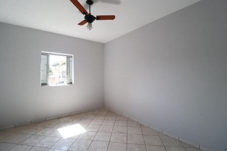 Casa para alugar com 165m², 6 quartos e 2 vagasQuarto 1