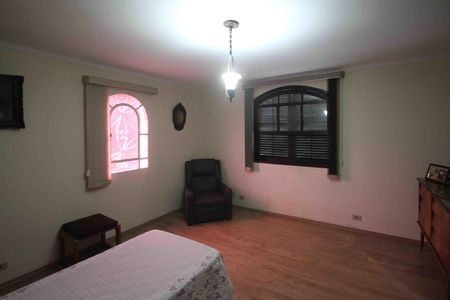 Casa para alugar com 300m², 3 quartos e 1 vaga Casa para alugar com 300m², 3 quartos e 1 vagaSuite