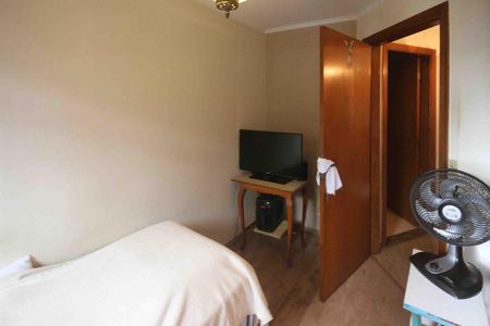 Casa para alugar com 300m², 3 quartos e 1 vaga Casa para alugar com 300m², 3 quartos e 1 vagaQuarto