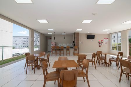 Apartamento para alugar com 43m², 2 quartos e 1 vagaÁrea Comum - Salão de Festas
