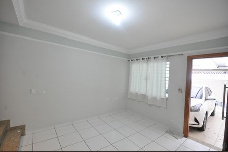 Sala de casa para alugar com 2 quartos, 135m² em Tremembé, São Paulo