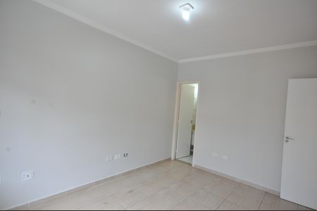 Casa para alugar com 135m², 2 quartos e 2 vagasSuíte 2