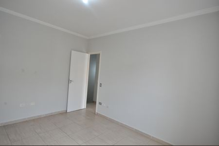 Casa para alugar com 135m², 2 quartos e 2 vagasSuíte 2