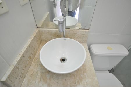 Casa para alugar com 135m², 2 quartos e 2 vagasBanheiro da Suíte 2