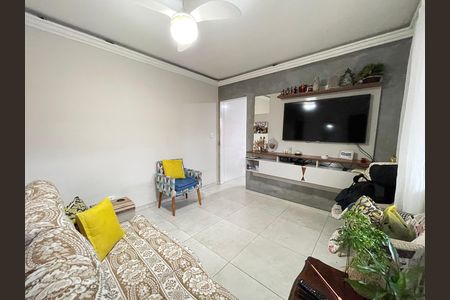 Sala de casa para alugar com 2 quartos, 124m² em Jardim Celeste, São Paulo