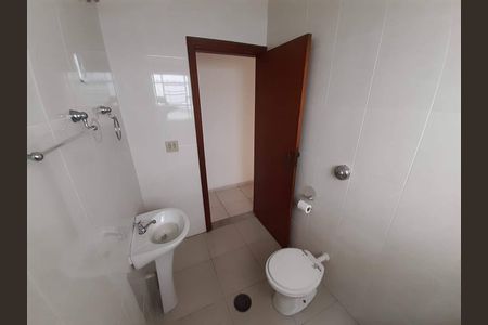 Banheiro de casa à venda com 3 quartos, 255m² em Jardim Penha, São Paulo