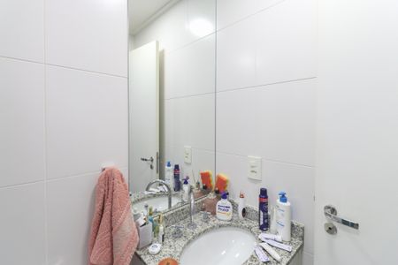 Apartamento à venda com 100m², 2 quartos e 2 vagas Apartamento à venda com 100m², 2 quartos e 2 vagasBanheiro