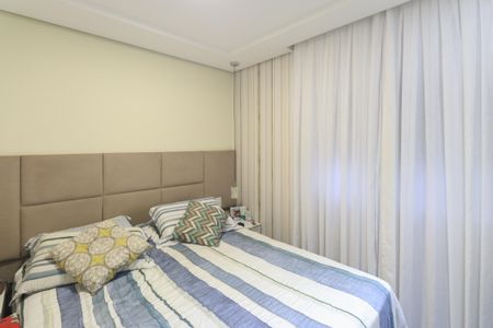 Apartamento à venda com 100m², 2 quartos e 2 vagas Apartamento à venda com 100m², 2 quartos e 2 vagasSuíte