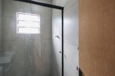 Banheiro de casa para alugar com 2 quartos, 80m² em Jardim Sao Joao (zona Norte), São Paulo