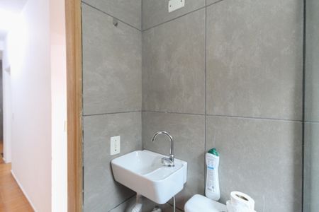 Casa para alugar com 80m², 2 quartos e sem vaga Casa para alugar com 80m², 2 quartos e sem vagaBanheiro