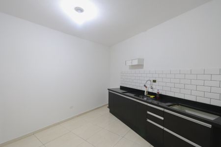 Casa para alugar com 80m², 2 quartos e sem vaga Casa para alugar com 80m², 2 quartos e sem vagaCozinha