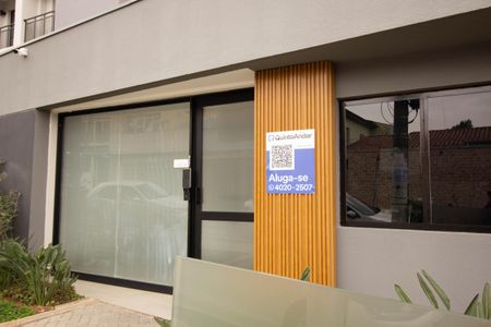 Apartamento à venda com 42m², 2 quartos e 1 vaga Apartamento à venda com 42m², 2 quartos e 1 vagaFachada - Placa instalada