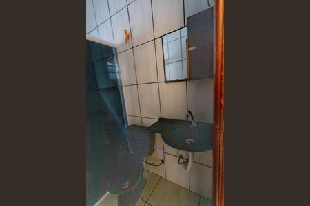 Casa para alugar com 80m², 2 quartos e 1 vagaBanheiro 