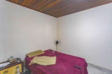 Casa à venda com 133m², 2 quartos e 2 vagas Casa à venda com 133m², 2 quartos e 2 vagasQuarto 1