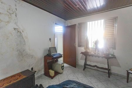 Casa à venda com 133m², 2 quartos e 2 vagas Casa à venda com 133m², 2 quartos e 2 vagasQuarto 2