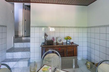 Casa à venda com 133m², 2 quartos e 2 vagas Casa à venda com 133m², 2 quartos e 2 vagasSala de jantar