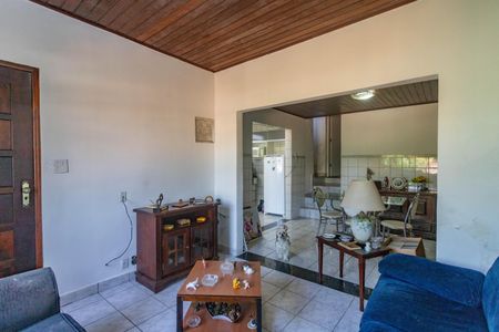 Sala  de casa à venda com 2 quartos, 133m² em Jardim Miriam, São Paulo