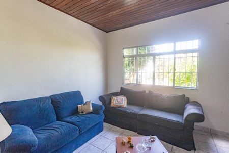 Sala  de casa à venda com 2 quartos, 133m² em Jardim Miriam, São Paulo