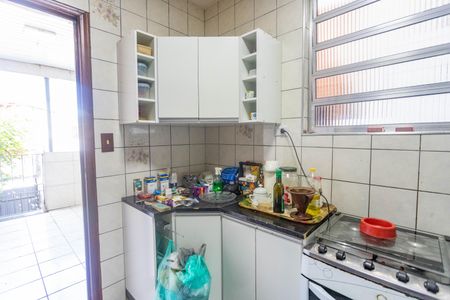 Casa à venda com 133m², 2 quartos e 2 vagas Casa à venda com 133m², 2 quartos e 2 vagasCozinha