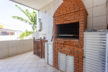 Casa à venda com 133m², 2 quartos e 2 vagas Casa à venda com 133m², 2 quartos e 2 vagasChurrasqueira