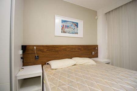 Studio para alugar com 27m², 1 quarto e 1 vaga Studio para alugar com 27m², 1 quarto e 1 vagaKitnet