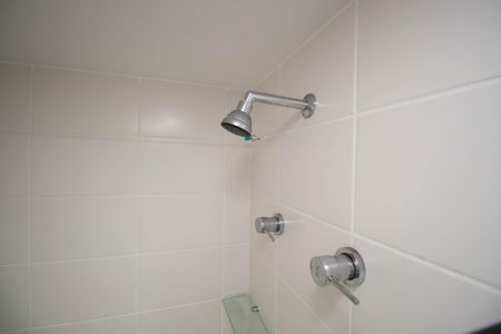 Studio para alugar com 27m², 1 quarto e 1 vaga Studio para alugar com 27m², 1 quarto e 1 vagaBanheiro