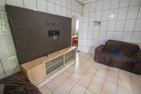 Casa para alugar com 470m², 5 quartos e 2 vagassala de TV