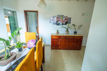 Casa para alugar com 470m², 5 quartos e 2 vagascopa