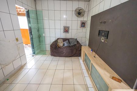 Casa para alugar com 470m², 5 quartos e 2 vagassala de TV