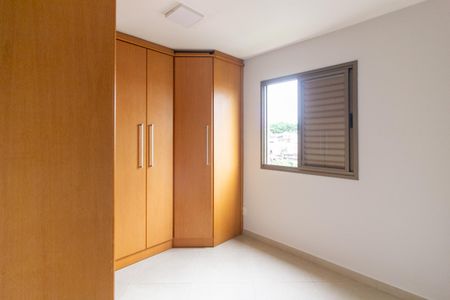 Apartamento para alugar com 81m², 3 quartos e 2 vagasQuarto 2