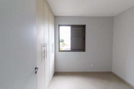 Apartamento para alugar com 81m², 3 quartos e 2 vagasQuarto 1