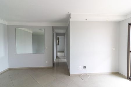Sala de apartamento para alugar com 3 quartos, 81m² em Jardim Santa Cruz (campo Grande), São Paulo