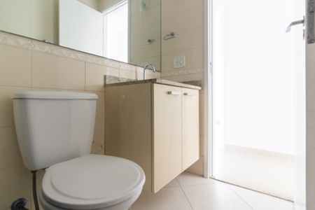 Apartamento para alugar com 81m², 3 quartos e 2 vagasBanheiro Social